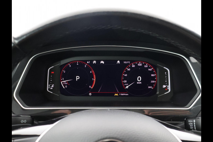 Volkswagen Tiguan 1.5 TSI ACT DSG R-LINE HIGHLINE + PANORAMA | 20 INCH | VIRTUAL | MASSAGE | ADAPTIVE | CAMERA