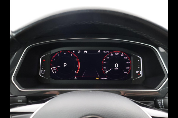 Volkswagen Tiguan 1.5 TSI ACT DSG R-LINE HIGHLINE + PANORAMA | 20 INCH | VIRTUAL | MASSAGE | ADAPTIVE | CAMERA