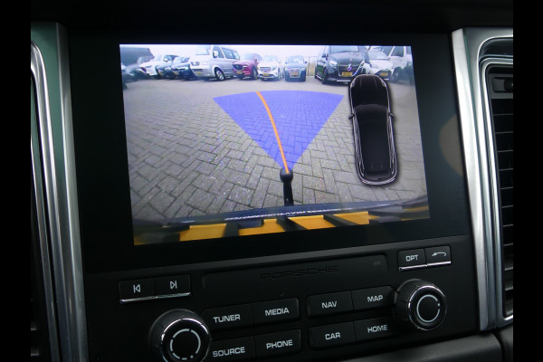 Porsche Macan 3.0 GTS Luchtvering/Pano/Trekhaak/Sportchrono