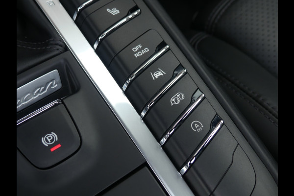 Porsche Macan 3.0 GTS Luchtvering/Pano/Trekhaak/Sportchrono