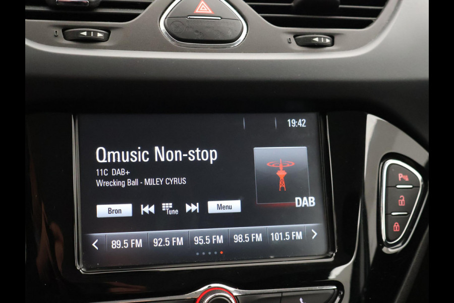 Opel Corsa 1.4 FAVOURITE 5-DEURS *54.800 KM* + TREKHAAK | NAVIGATIE | CRUISE | DAB | AIRCO | LMV