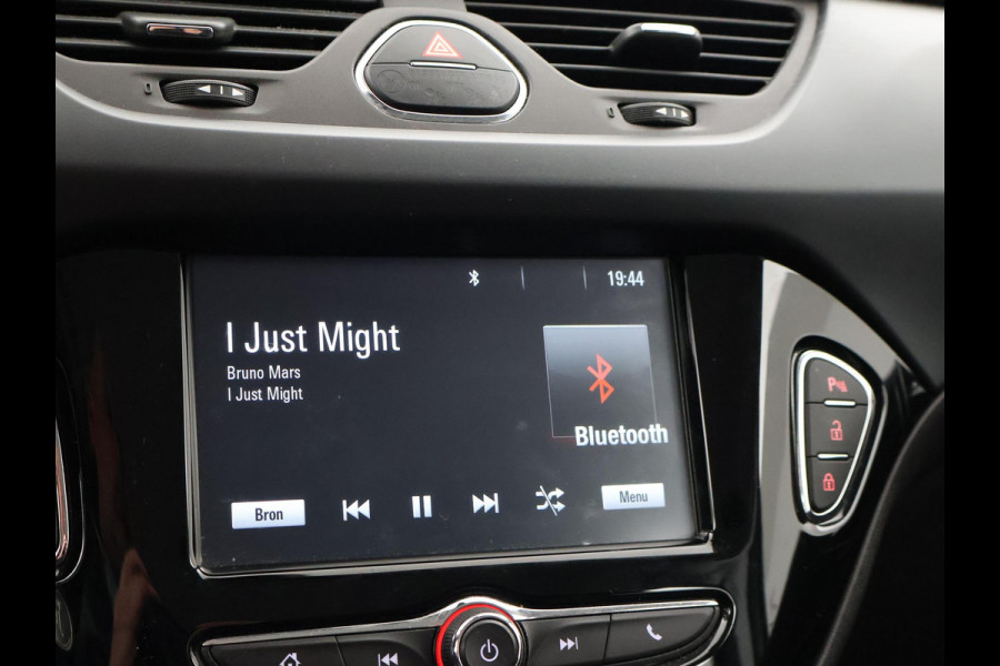 Opel Corsa 1.4 FAVOURITE 5-DEURS *54.800 KM* + TREKHAAK | NAVIGATIE | CRUISE | DAB | AIRCO | LMV