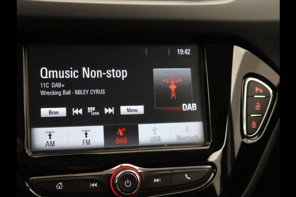 Opel Corsa 1.4 FAVOURITE 5-DEURS *54.800 KM* + TREKHAAK | NAVIGATIE | CRUISE | DAB | AIRCO | LMV