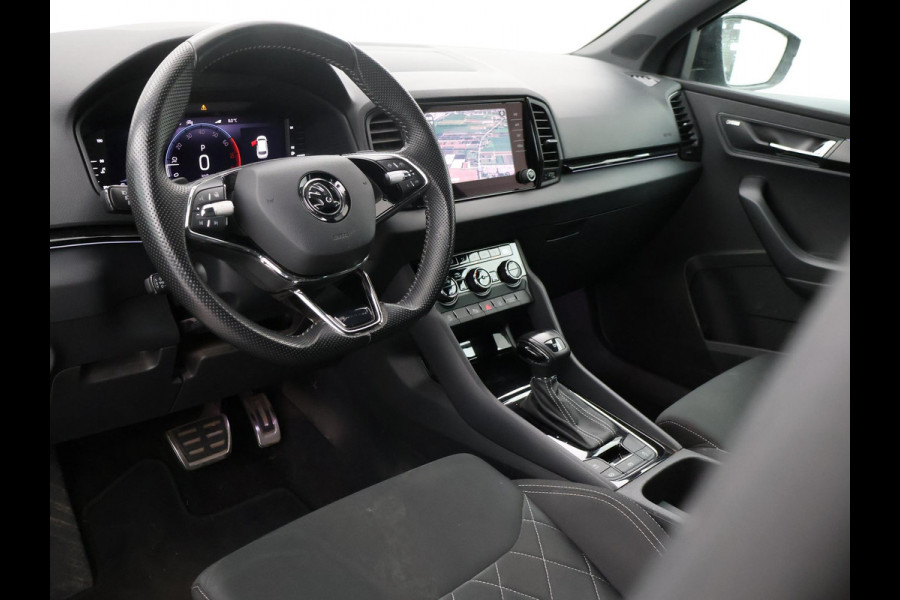 Škoda Karoq 1.5 TSI ACT 150 PK DSG SPORTLINE + CANTON AUDIO | STEEL GREY | CAMERA | 19 INCH | VIRTUAL | SFEER
