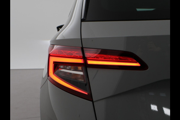 Škoda Karoq 1.5 TSI ACT 150 PK DSG SPORTLINE + CANTON AUDIO | STEEL GREY | CAMERA | 19 INCH | VIRTUAL | SFEER