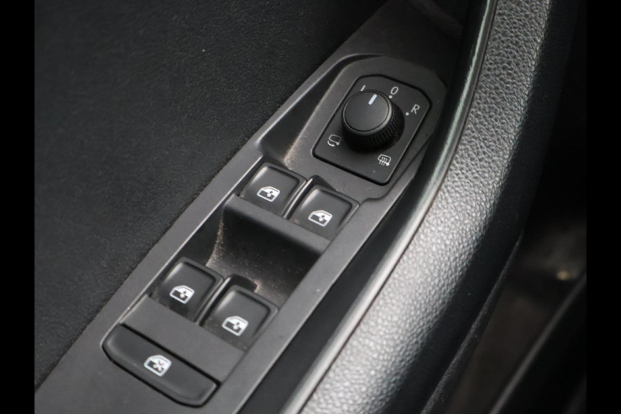 Škoda Karoq 1.5 TSI ACT 150 PK DSG SPORTLINE + CANTON AUDIO | STEEL GREY | CAMERA | 19 INCH | VIRTUAL | SFEER