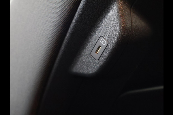 Kia Niro 1.6 PHEV DYNAMIC-SPORTS 183 PK GARANTIE TOT 5-2033 ZEER ZUINIG. CAMERA. PARKEERSENSOREN V+A ETC