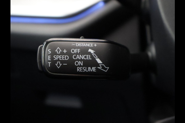 Škoda Octavia Combi 1.5 e-TSI HYBRID BUS.PLUS 150 PK 1e EIG AUTOMAAT SCHUIF/KANTEL PANORAMADAK.GROTE WEG KM !