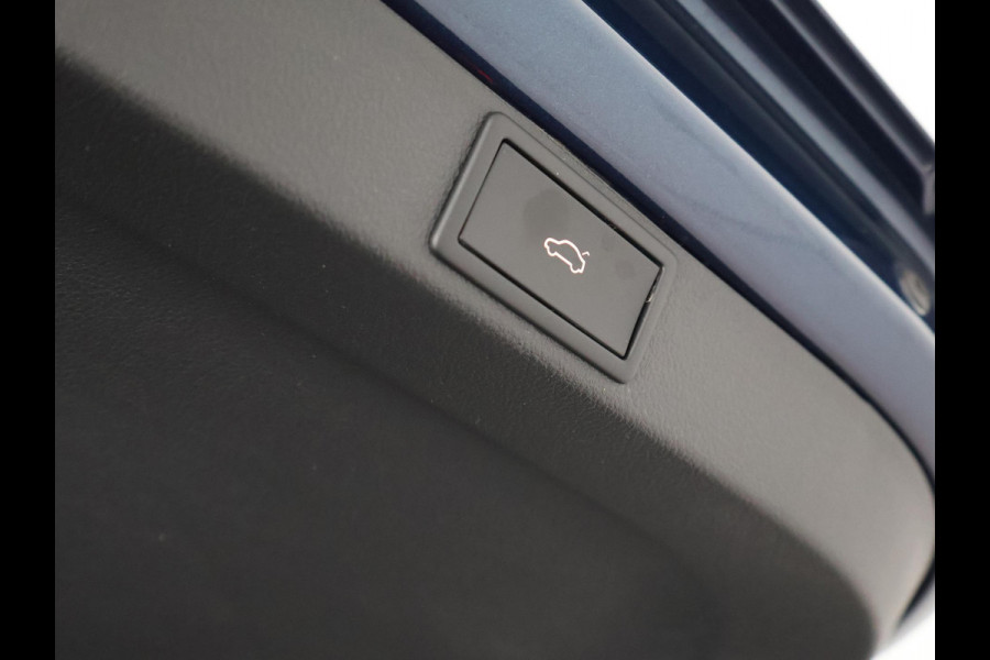 Škoda Octavia Combi 1.5 e-TSI HYBRID BUS.PLUS 150 PK 1e EIG AUTOMAAT SCHUIF/KANTEL PANORAMADAK.GROTE WEG KM !