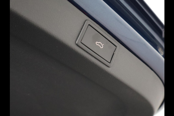 Škoda Octavia Combi 1.5 e-TSI HYBRID BUS.PLUS 150 PK 1e EIG AUTOMAAT SCHUIF/KANTEL PANORAMADAK.GROTE WEG KM !