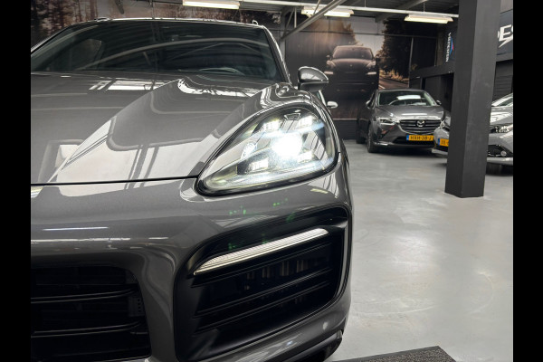 Porsche Cayenne 3.0 E-Hybrid / Panorama / Sport