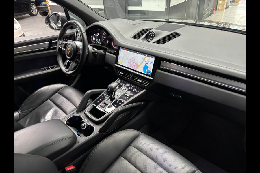 Porsche Cayenne 3.0 E-Hybrid / Panorama / Sport