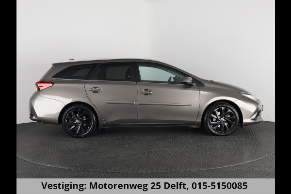 Toyota Auris Touring Sports 1.8 Hybrid Dynamic CAMERA . FULL MAP NAV . KEYLESS START/STOP . CRUISE CONTROL