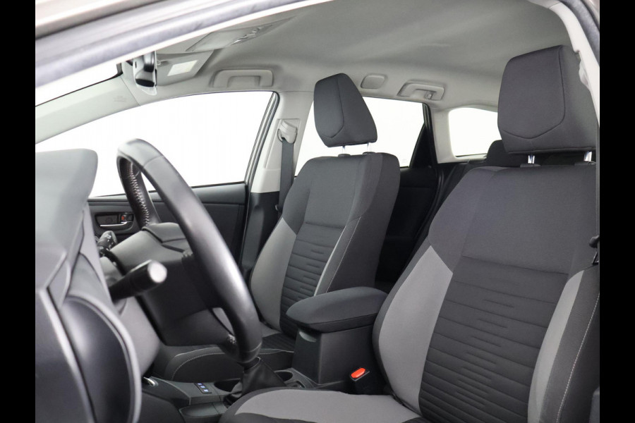 Toyota Auris Touring Sports 1.8 Hybrid Dynamic CAMERA . FULL MAP NAV . KEYLESS START/STOP . CRUISE CONTROL