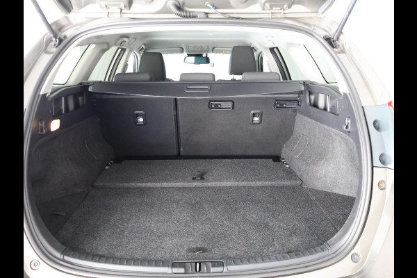 Toyota Auris Touring Sports 1.8 Hybrid Dynamic CAMERA . FULL MAP NAV . KEYLESS START/STOP . CRUISE CONTROL