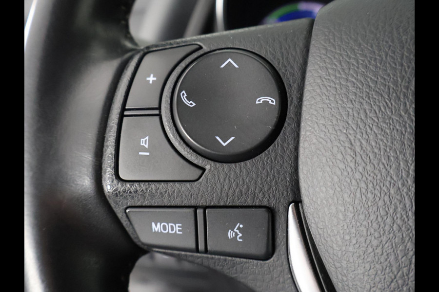 Toyota Auris Touring Sports 1.8 Hybrid Dynamic CAMERA . FULL MAP NAV . KEYLESS START/STOP . CRUISE CONTROL