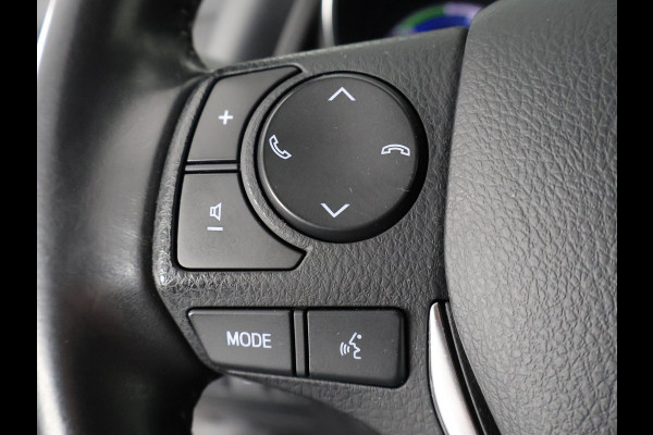 Toyota Auris Touring Sports 1.8 Hybrid Dynamic CAMERA . FULL MAP NAV . KEYLESS START/STOP . CRUISE CONTROL