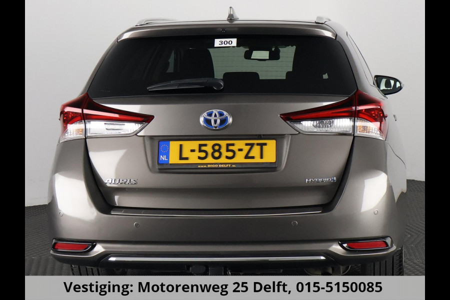 Toyota Auris Touring Sports 1.8 Hybrid Dynamic CAMERA . FULL MAP NAV . KEYLESS START/STOP . CRUISE CONTROL