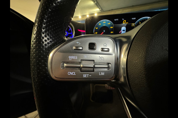 Mercedes-Benz A-Klasse 250 AMG Edition Premium+ Pano|Keyless|Camera|