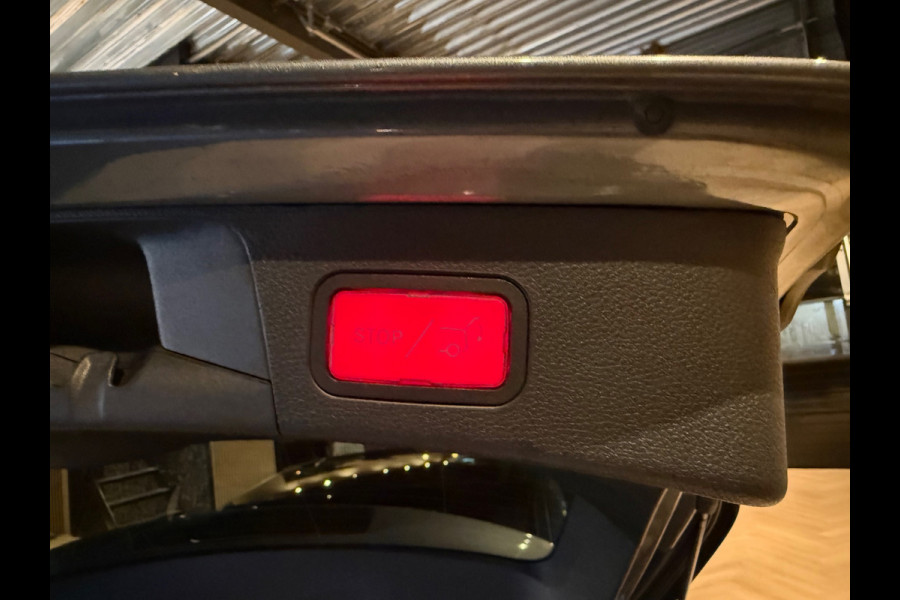 Mercedes-Benz C-Klasse Estate AMG 220 d | Pano | Full - Option