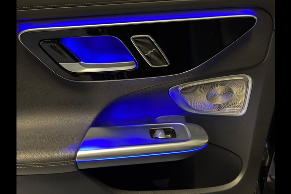 Mercedes-Benz C-Klasse 180 AMG Line|C63 PACK|PANO|MEMORY|FULL OPTIONS