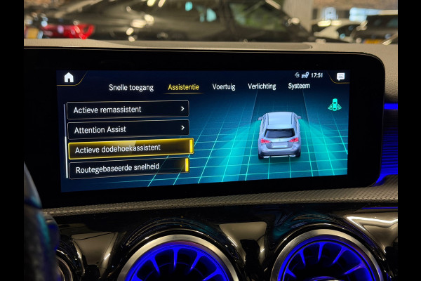 Mercedes-Benz A-Klasse 250 e AMG|PANO|SFEER|360 CAM|BOMVOL!