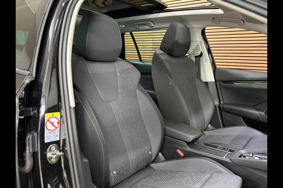 Škoda Octavia Combi 1.0 e-TSI Ambition | Pano | Massage | Camera | Winterpakket | Carplay | Trekhaak