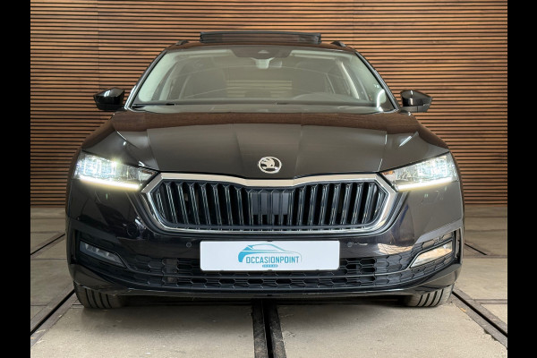 Škoda Octavia Combi 1.0 e-TSI Ambition | Pano | Massage | Camera | Winterpakket | Carplay | Trekhaak