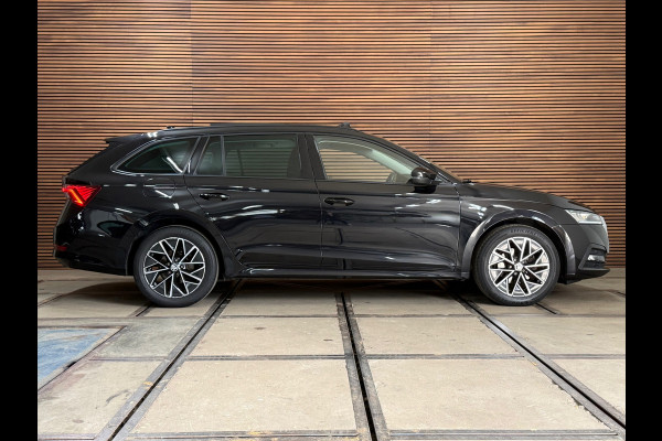 Škoda Octavia Combi 1.0 e-TSI Ambition | Pano | Massage | Camera | Winterpakket | Carplay | Trekhaak