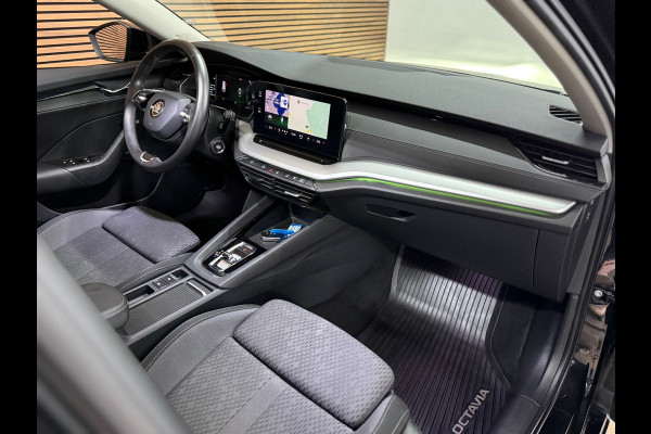 Škoda Octavia Combi 1.0 e-TSI Ambition | Pano | Massage | Camera | Winterpakket | Carplay | Trekhaak