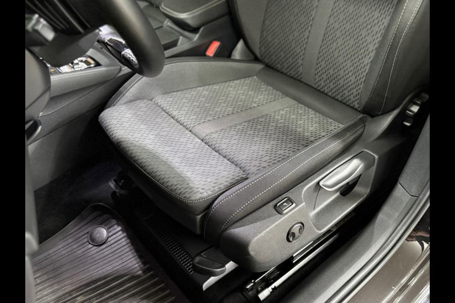 Škoda Octavia Combi 1.0 e-TSI Ambition | Pano | Massage | Camera | Winterpakket | Carplay | Trekhaak