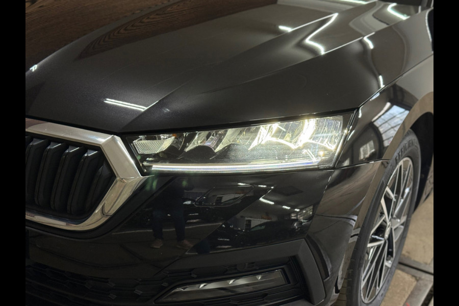 Škoda Octavia Combi 1.0 e-TSI Ambition | Pano | Massage | Camera | Winterpakket | Carplay | Trekhaak