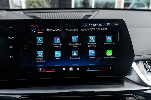 BMW iX1 EDrive 20 M Sport Live Cockpit I Mineralweiss Metallic I Head Up I Led I CarPlay I 360 Camera I M-Sportremmen rood I BTW