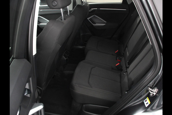 Audi Q3 45 TFSI e 245pk S-Line Plus PHEV | Navigatie | Apple Carplay/Android auto | Climate Control | Adaptive Cruise Control | Electrisch bedienbare achterklep | Lichtmetalen Velgen