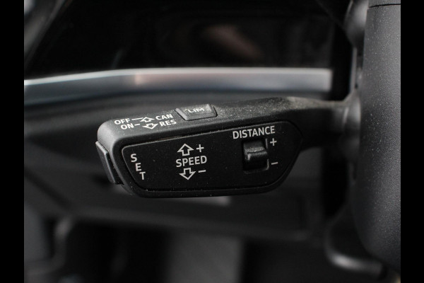 Audi Q3 45 TFSI e 245pk S-Line Plus PHEV | Navigatie | Apple Carplay/Android auto | Climate Control | Adaptive Cruise Control | Electrisch bedienbare achterklep | Lichtmetalen Velgen