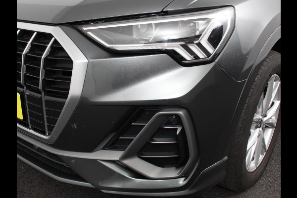 Audi Q3 45 TFSI e 245pk S-Line Plus PHEV | Navigatie | Apple Carplay/Android auto | Climate Control | Adaptive Cruise Control | Electrisch bedienbare achterklep | Lichtmetalen Velgen