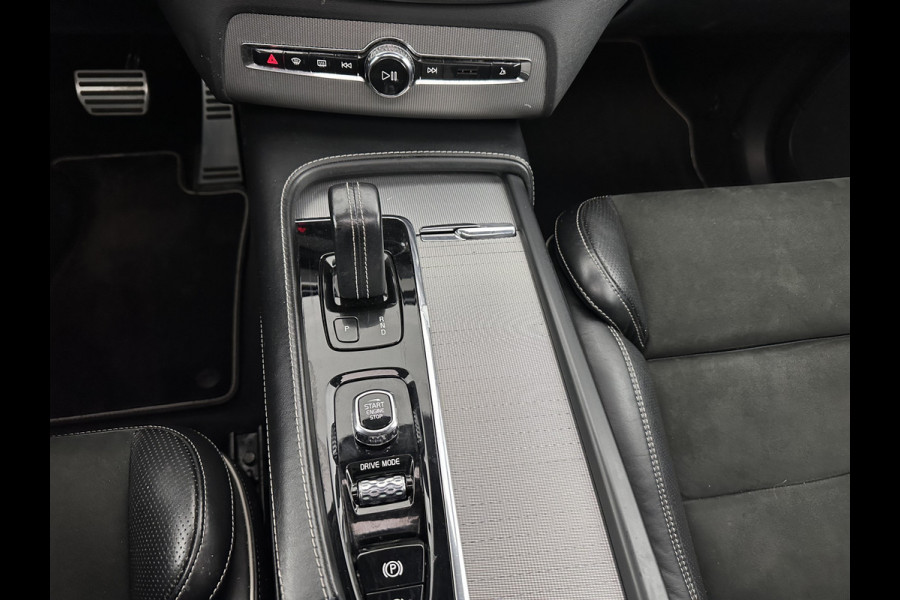 Volvo XC90 2.0 B5 AWD Inscription Intro Edition R-Design [ 7-Pers. ] Aut. *PANO | LEATHER-ALCANTARA | FULL-LED | MEMORY-PACK | BOWERS&WILKINS | BLINDSPOT | KEYLESS | DIGI-COCKPIT | NAVI-FULLMAP | PRIVACY-GLASS | HEATED-SPORTSEATS | 20''ALU | TOWBAR*