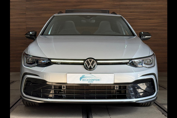Volkswagen Golf 1.5 TSI R-Line 150pk | Pano | IQ Light | Black Style | Harman Kardon | Head up | ACC | BOMVOL !