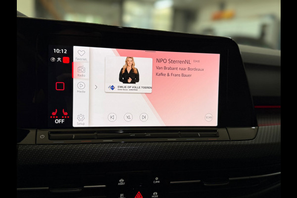 Volkswagen Golf 1.5 TSI R-Line 150pk | Pano | IQ Light | Black Style | Harman Kardon | Head up | ACC | BOMVOL !