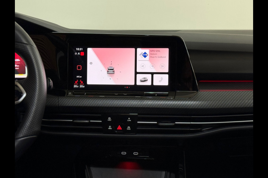 Volkswagen Golf 1.5 TSI R-Line 150pk | Pano | IQ Light | Black Style | Harman Kardon | Head up | ACC | BOMVOL !