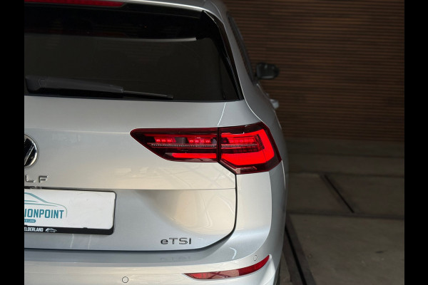 Volkswagen Golf 1.5 TSI R-Line 150pk | Pano | IQ Light | Black Style | Harman Kardon | Head up | ACC | BOMVOL !