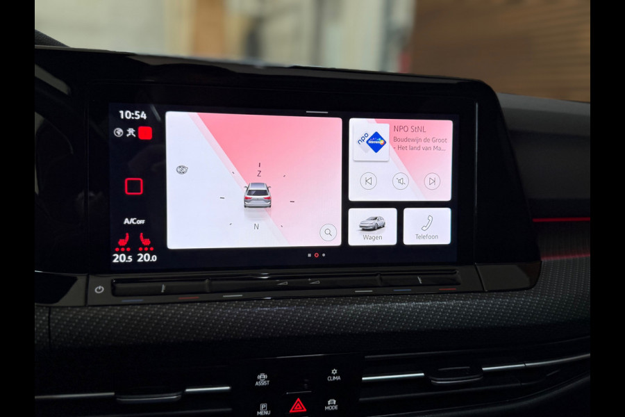 Volkswagen Golf 1.5 TSI R-Line 150pk | Pano | IQ Light | Black Style | Harman Kardon | Head up | ACC | BOMVOL !