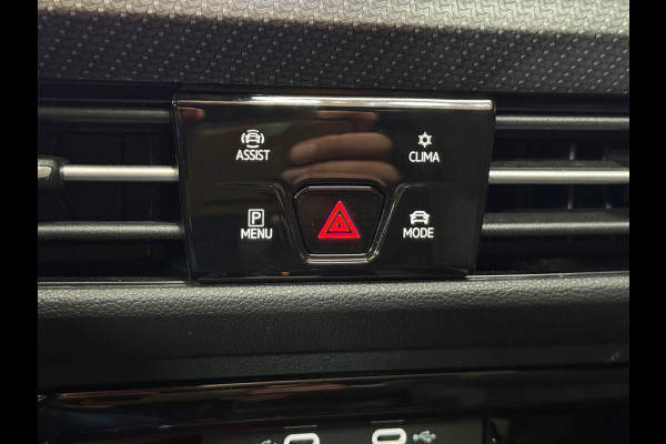 Volkswagen Golf 1.5 TSI R-Line 150pk | Pano | IQ Light | Black Style | Harman Kardon | Head up | ACC | BOMVOL !