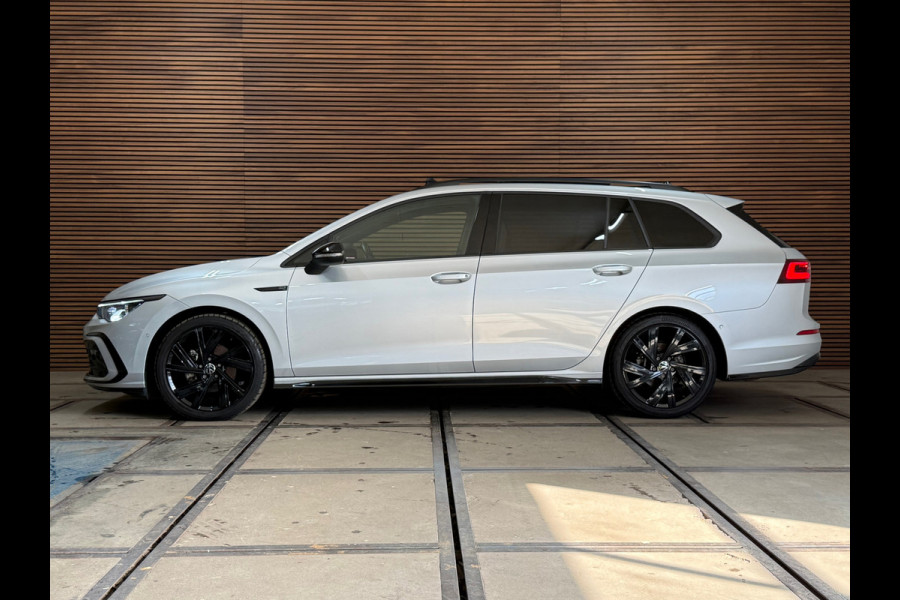 Volkswagen Golf 1.5 TSI R-Line 150pk | Pano | IQ Light | Black Style | Harman Kardon | Head up | ACC | BOMVOL !