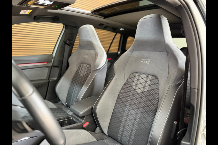 Volkswagen Golf 1.5 TSI R-Line 150pk | Pano | IQ Light | Black Style | Harman Kardon | Head up | ACC | BOMVOL !