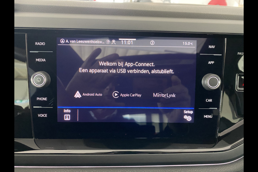 Volkswagen Polo 1.0 TSI R-Line Business DSG Panoramadak / Camera /Carplay / Navigatie / IQ Light