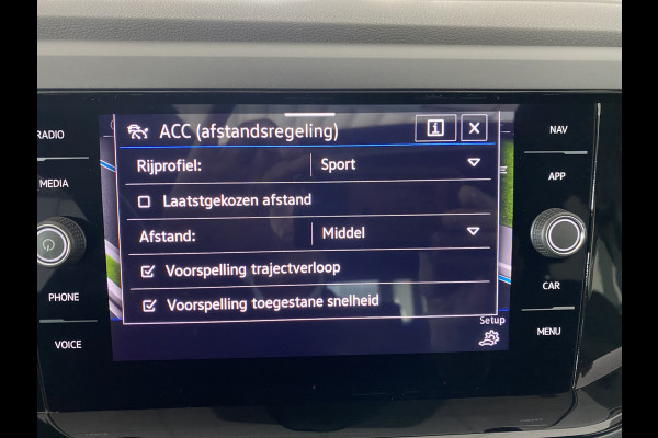 Volkswagen Polo 1.0 TSI R-Line Business DSG Panoramadak / Camera /Carplay / Navigatie / IQ Light