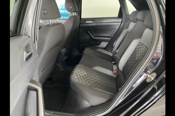 Volkswagen Polo 1.0 TSI R-Line Business DSG Panoramadak / Camera /Carplay / Navigatie / IQ Light