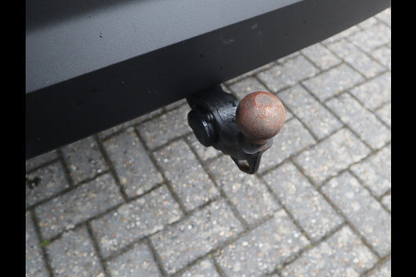 Škoda Kodiaq 1.5 TSI Business Edition Navi / Pano / DSG / Trekhaak /