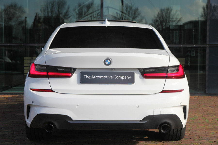 BMW 3-serie 330e M Sport |Head-Up|H&K|Pano|Laser|Driving ass|